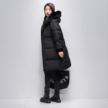 Load image into Gallery viewer, 21HW0136 Shascullfites Melody Women&#39;s Down Jacket Sale Winter Women Coats Hoodies Fur Collar Warm Long Womens Down Coat Korean