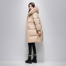 Load image into Gallery viewer, 21HW0136 Shascullfites Melody Women&#39;s Down Jacket Sale Winter Women Coats Hoodies Fur Collar Warm Long Womens Down Coat Korean