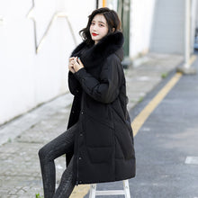 Load image into Gallery viewer, 21HW0138 Shascullfites Melody Fur Collar Winter Woman Coats Long Down Coat Women Thick White Duck Down Jacket for Women