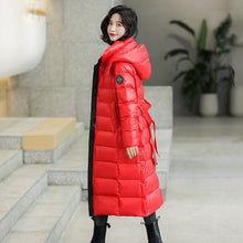 Load image into Gallery viewer, 21HW0141 Shascullfites Melody Down Jacket Women 2024 New X-long Hooded Fashion Slim Fit Waistband Very Warm Woman Winter Coats