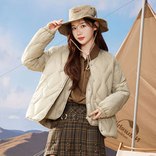 Load image into Gallery viewer, 23H1003 Shascullfites Melody Women&#39;s Jacket Collarless Down Jackets Winter Women&#39;s Coats White Duck Down Short Jacket Women Thick
