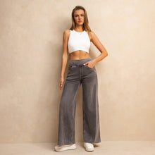 Load image into Gallery viewer, FSLS2082LWidejsMLG Shascullfites Full-Length Wide Leg Jeans Stretch Cotton Light Grey Wash Casual Pants with Multiple Pockets Baggy Fit