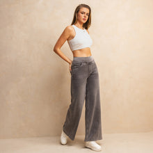 Load image into Gallery viewer, FSLS2082LWidejsMLG Shascullfites Full-Length Wide Leg Jeans Stretch Cotton Light Grey Wash Casual Pants with Multiple Pockets Baggy Fit