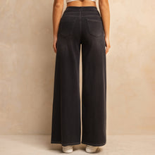 Load image into Gallery viewer, FSLS2082LWidejsDG Shascullfites Melody Dark Grey Women&#39;s Wide Leg Jeans Multiple Pockets Stretchy Knit Casual Baggy Jeans
