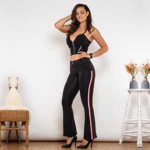 T81009 Shascullfites Melody Shaper Set Mid Waist Dark Thread Black Flare Jeans with Stripe Scrunch Bum Flare Pants Set 2 Pieces Set
