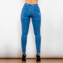 Load image into Gallery viewer, 31031MWDLBJ Shascullfites Middle Waist Dark Thread Light Blue Jeans