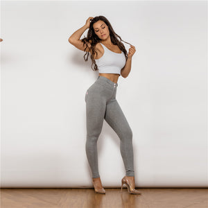 35035MWGK Shascullfites Middle Waist Grey Knitted Leggings