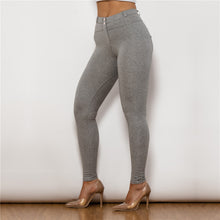 Load image into Gallery viewer, 35035MWGK Shascullfites Middle Waist Grey Knitted Leggings