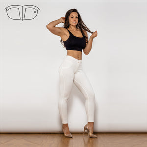 39039MWWK Shascullfites Middle Waist White Knitted Leggings