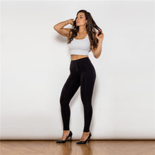 Load image into Gallery viewer, 48048HWBK Shascullfites High Waist Black Knitted Leggings