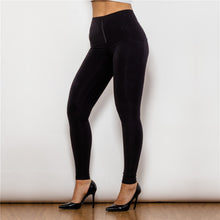 Load image into Gallery viewer, 48048HWBK Shascullfites High Waist Black Knitted Leggings