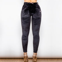 Load image into Gallery viewer, 323MWBCH Shascullfites Middle Waist Black Chenille Leggings