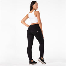 Load image into Gallery viewer, 80080HWBKF Shascullfites high waist black knitted with fur Leggings