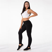 Load image into Gallery viewer, 80080HWBKF Shascullfites high waist black knitted with fur Leggings