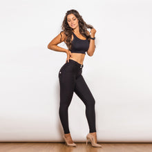 Load image into Gallery viewer, 210BRMLP Shascullfites Black Roman Middle Waist Lift Pants